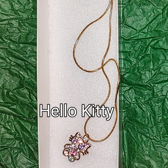 Crystal Hello Kitty Necklace - Picture 10 of 10